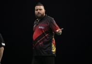 'Bullyboy' effortlessly proved his talent with an emphatic 7-1 win over Jonny Clayton.